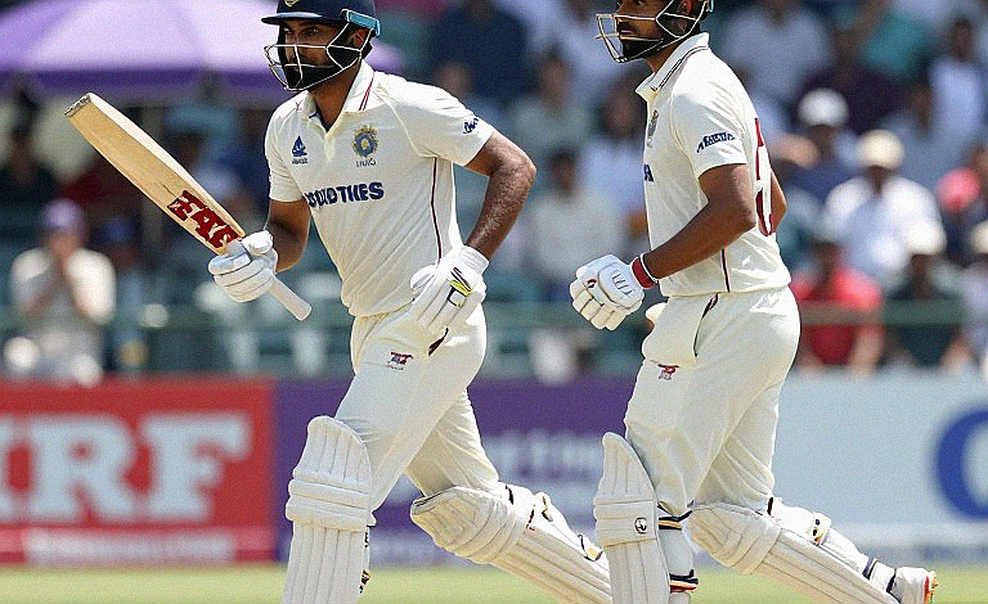A Newlands Morning: Smith's Stiff Neck, Boland's Sacrifice and the Four-Change Gamble A Newlands Morning: Smith's Stiff Neck, Boland's Sacrifice and the Four-Change Gamble